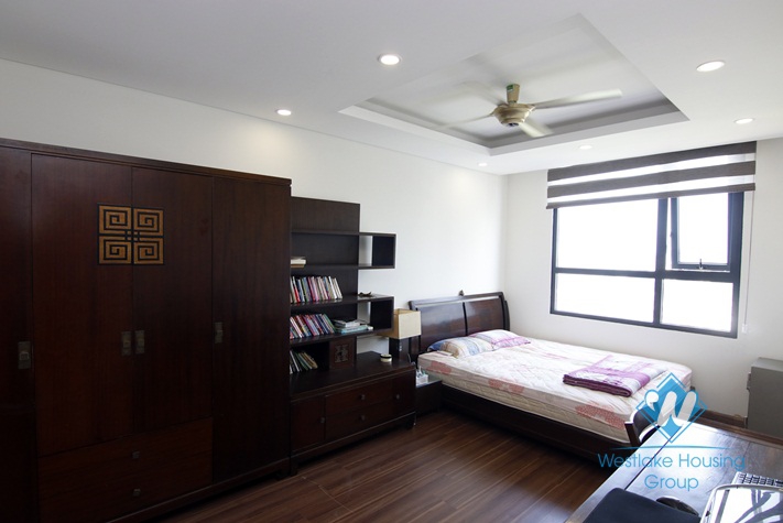A nice and cheap 2 bedroom apartment for rent in Ngoai giao doan, Tay ho